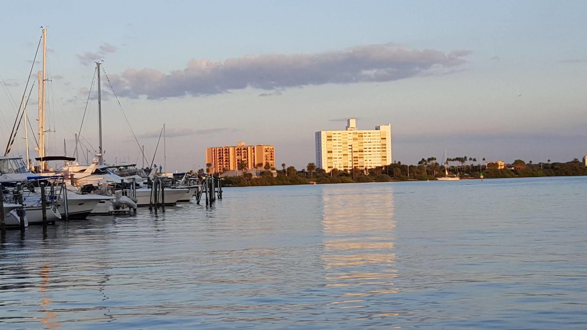 Sea Captain Clearwater Beach Exterior foto